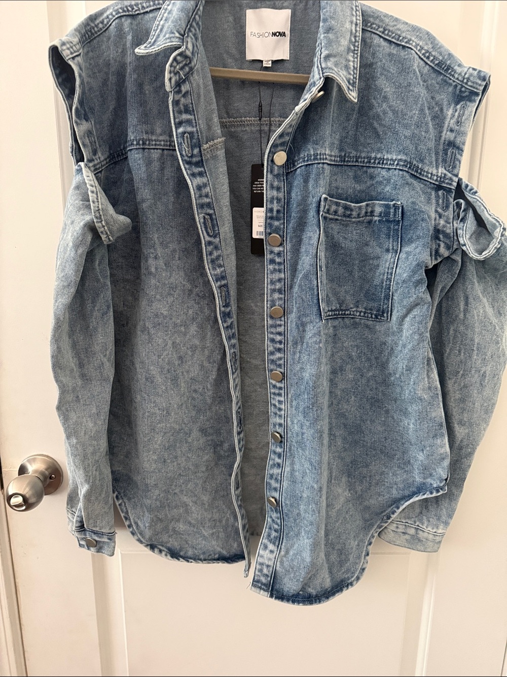 Fashion Nova Light Wash Denim Shacket in Blue